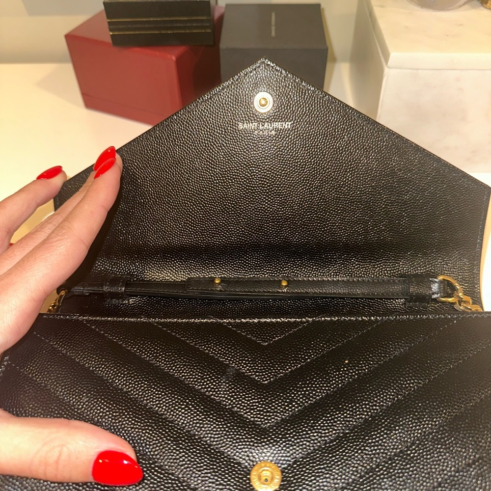 YSL monogram large wallet on chain - Picture 4 of 13